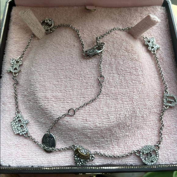 JUICY COUTURE necklace. - Picture 4 of 7